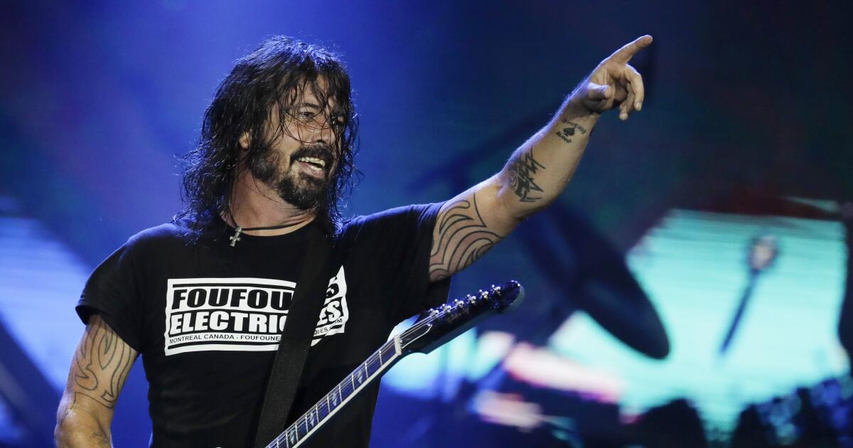 Dave Grohl is happy about his baby from his affair: “I love my wife”