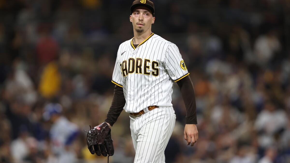 Blake Snell continues Cy Young effort as Padres stop 12-series  regular-season losing streak against Dodgers - The San Diego Union-Tribune