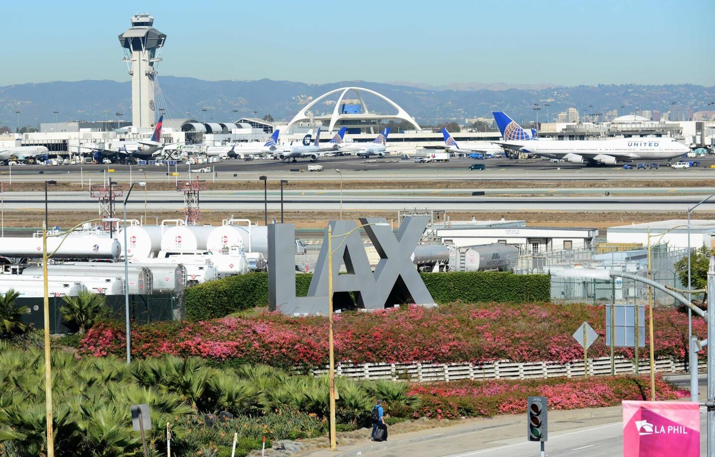 3. Los Angeles International Airport