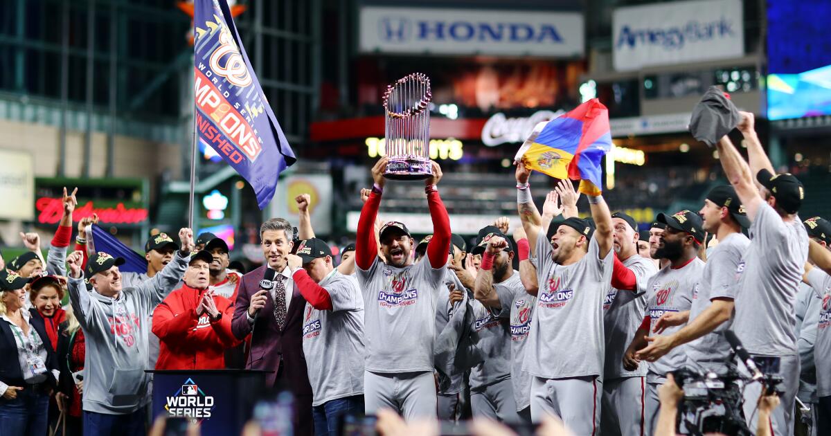 Howie Kendrick sparks Nationals' comeback over Astros to win first World  Series in franchise history - Los Angeles Times