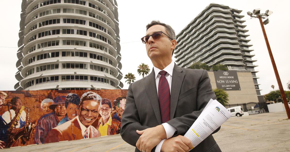 Robert Silverstein, who fought and won City Hall over Hollywood development, dies at 57 Robert Silverstein, who fought and won City Hall over Hollywood development, dies at 57