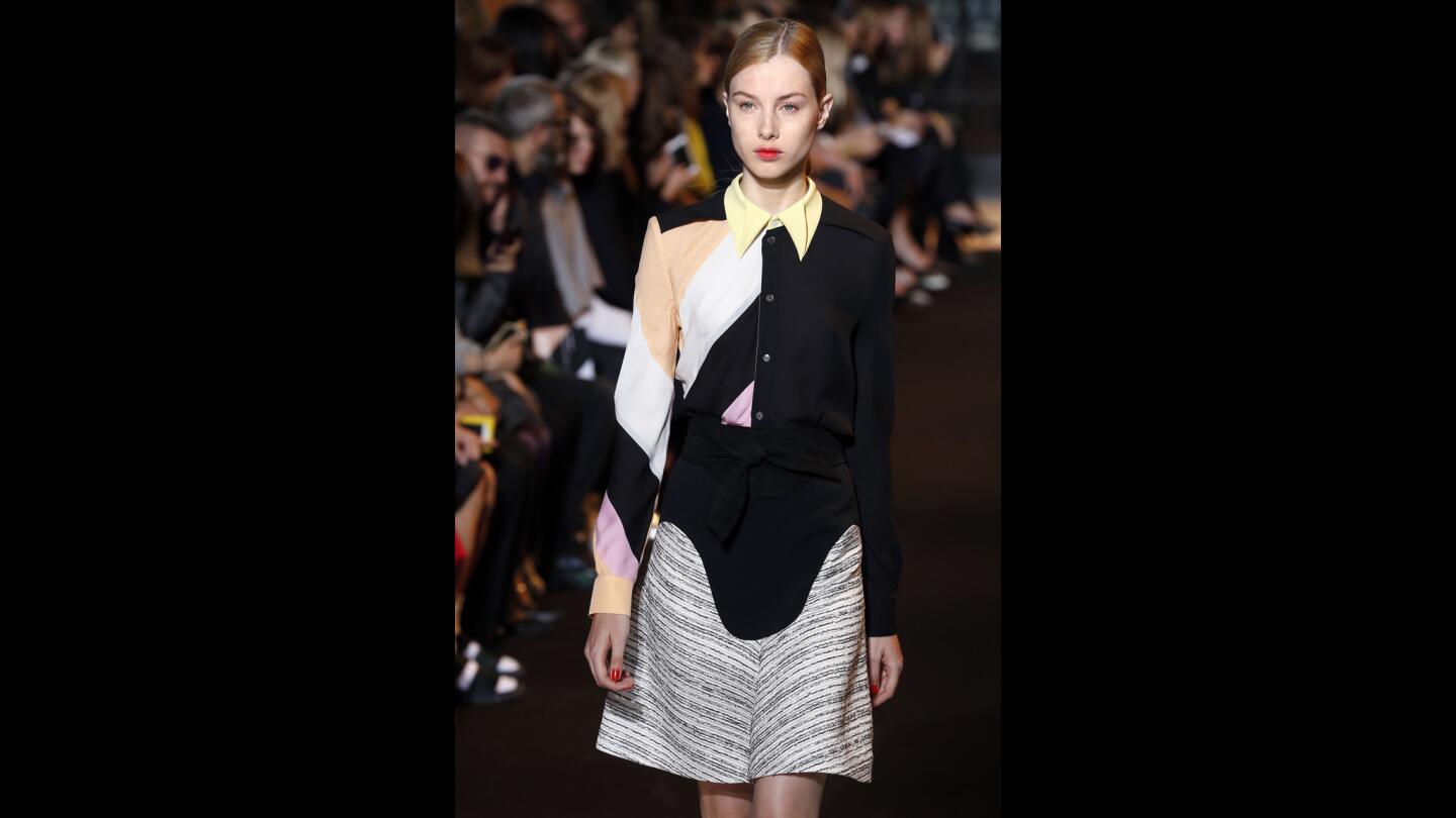 Paris Fashion Week: Roland Mouret