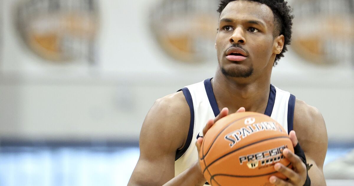 Q&A: Why would a young, healthy athlete go into cardiac arrest? Q&A: Why would a young, healthy athlete go into cardiac arrest?