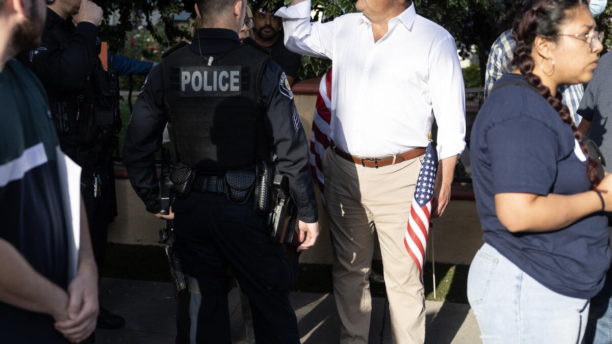Pasadena mayor's keepsake, a coffee can, is a reminder of when his family was undocumented - Los Angeles Times
