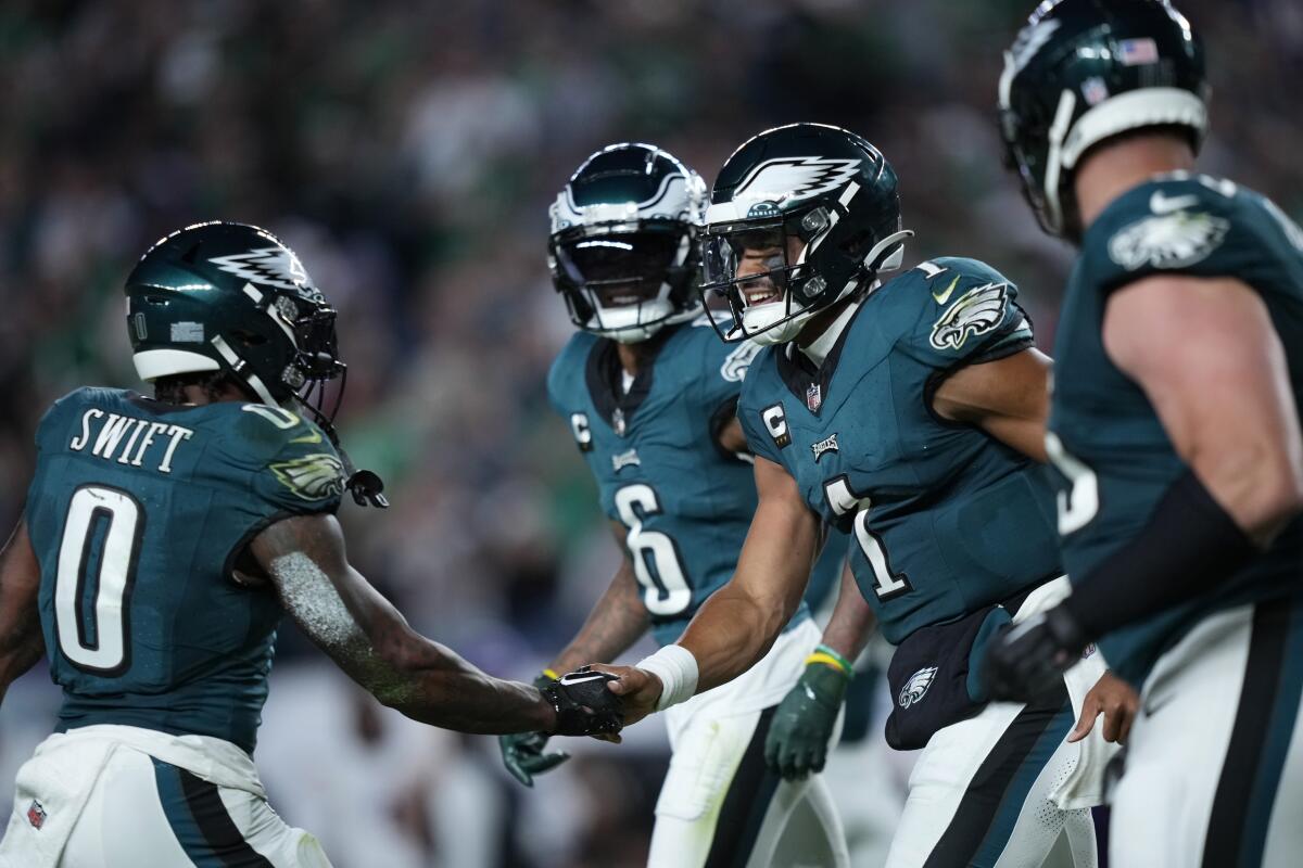 Good or bad, Eagles should be fun to watch this year