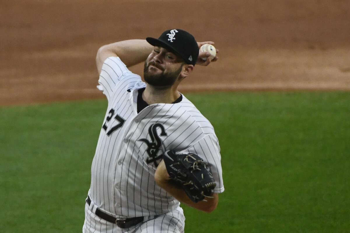 Chicago White Sox pitcher Lucas Giolito delivers against the Pittsburgh Pirates.