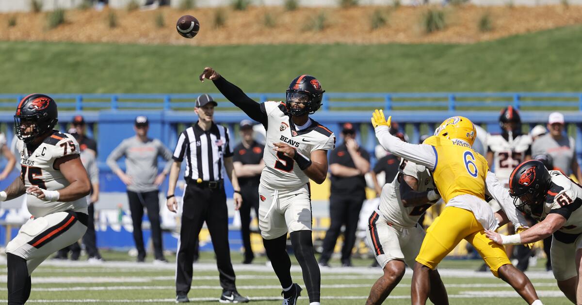 Scouting Report: No. 16 Oregon State has new quarterback, new stadium and is heavily favored against Aztecs