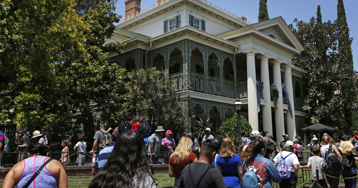 ‘Haunted Mansion’ stars surprise Disney website visitors, and Jamie Lee Curtis drops a ‘Freaky’ hint