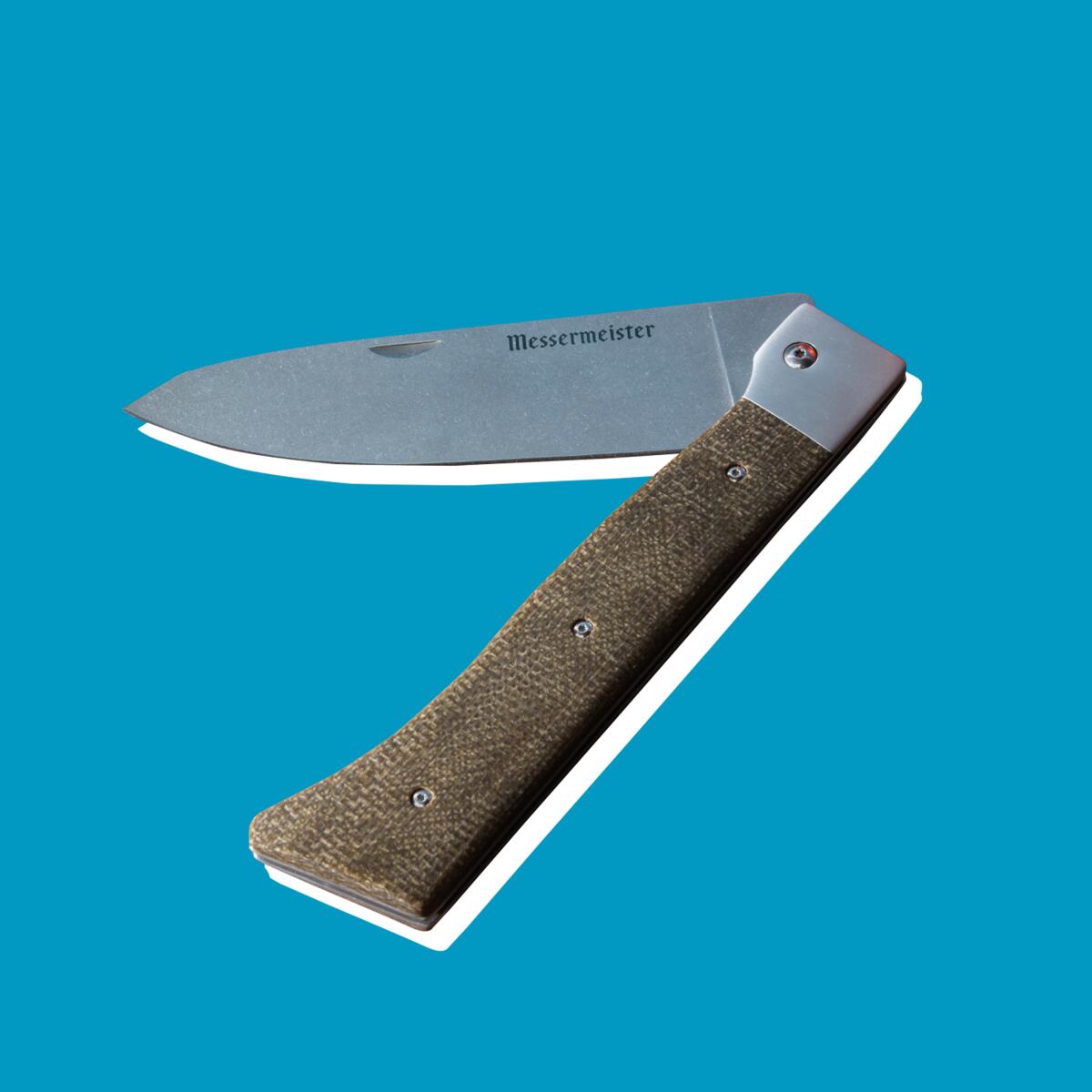 A folding knife