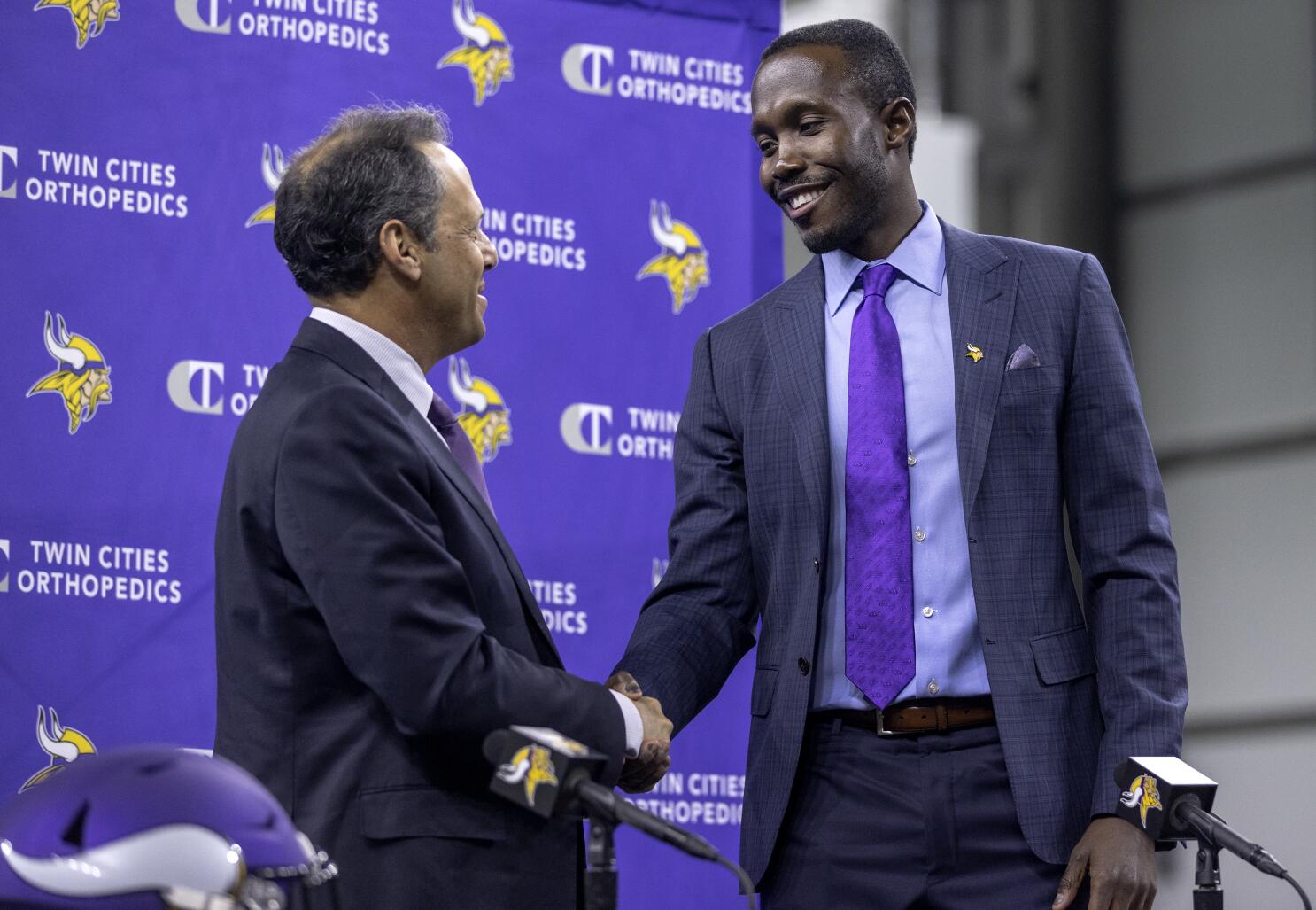 GM Kwesi Adofo-Mensah not concerned about Vikings' dearth of picks in 2023  draft – Twin Cities