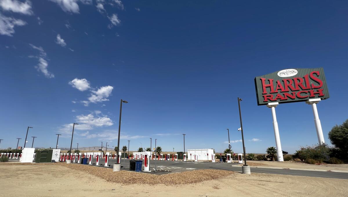 California's EV charging network could use a jolt, a trip down I-5 ...