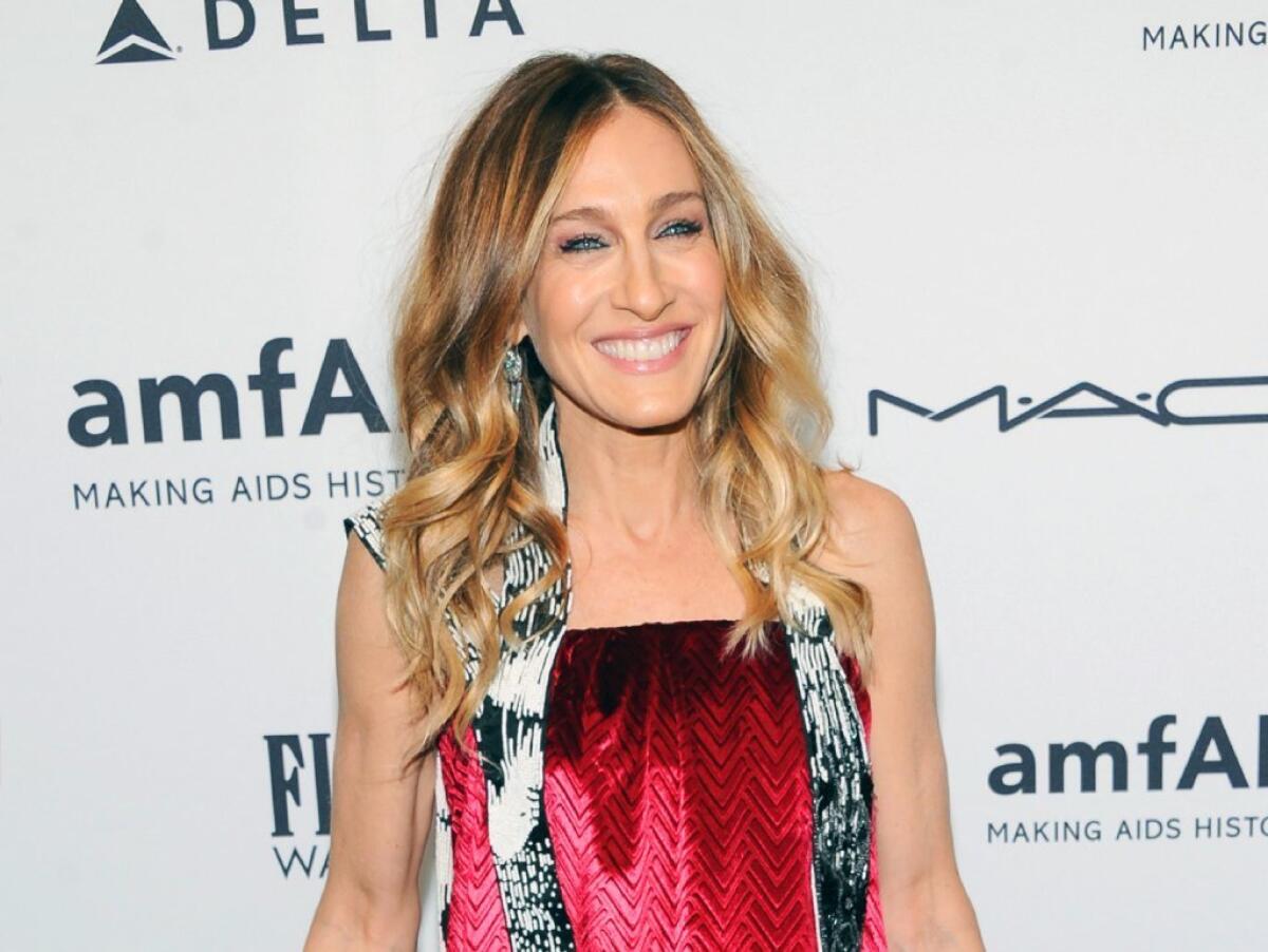 Sarah Jessica Parker will star alongside Blythe Danner in the new off-Broadway production "The Commons of Pensacola."