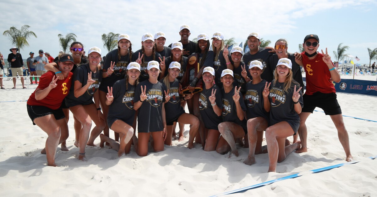 Usc Defeats Ucla To Win Third Ncaa Beach Volleyball Title Los Angeles Times Ncaa Beach Volleyball Championship 2022 Hermosa Beach Hawaii Vs Florida Winner