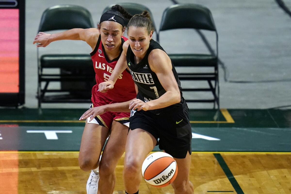 Cooper, Parker help Sky hold off Wings in WNBA playoff opener