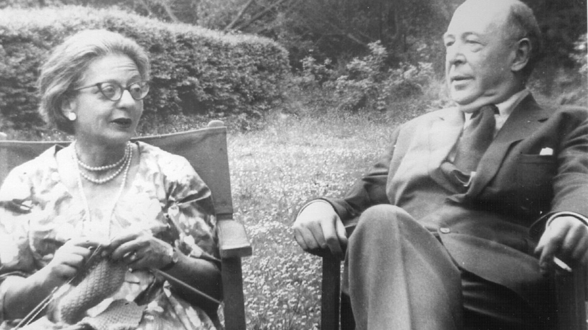 Becoming Mrs. Lewis' explores the turbulent life of the woman C. S. Lewis called 'my whole world' - The San Diego Union-Tribune