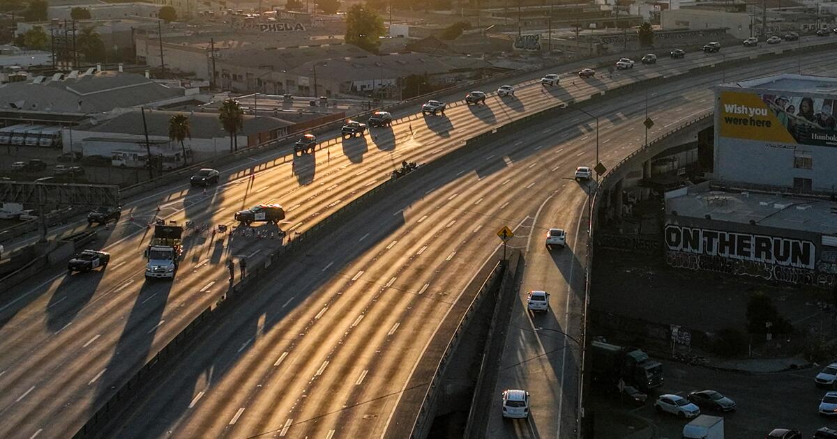 赶紧行动，政治压力加大！揭秘修复洛杉矶10号高速公路的竞赛内幕