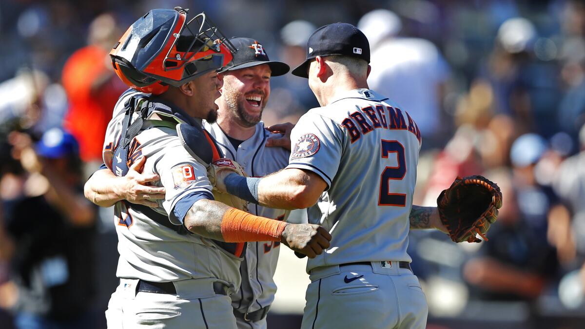 Three Astros pitchers no-hit Yankees during 3-0 victory - Los Angeles Times