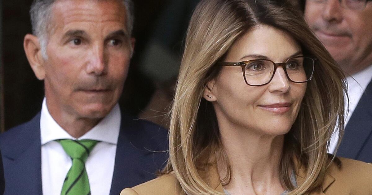Lori Loughlin and Mossimo Giannulli separate after 28 years of marriage — and that college scandal