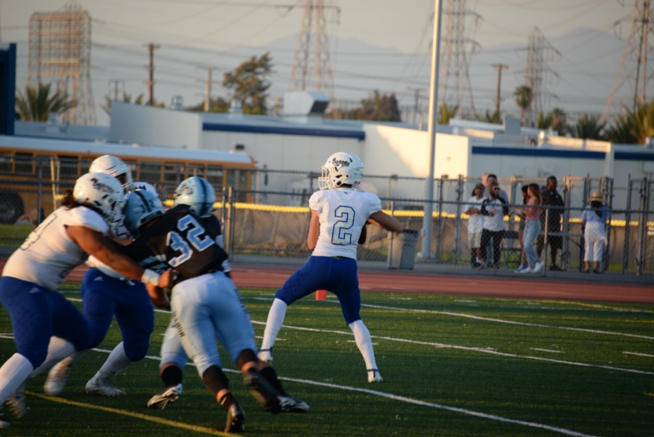 Fountain Valley Football Drops To 0 2 With Loss At North Torrance