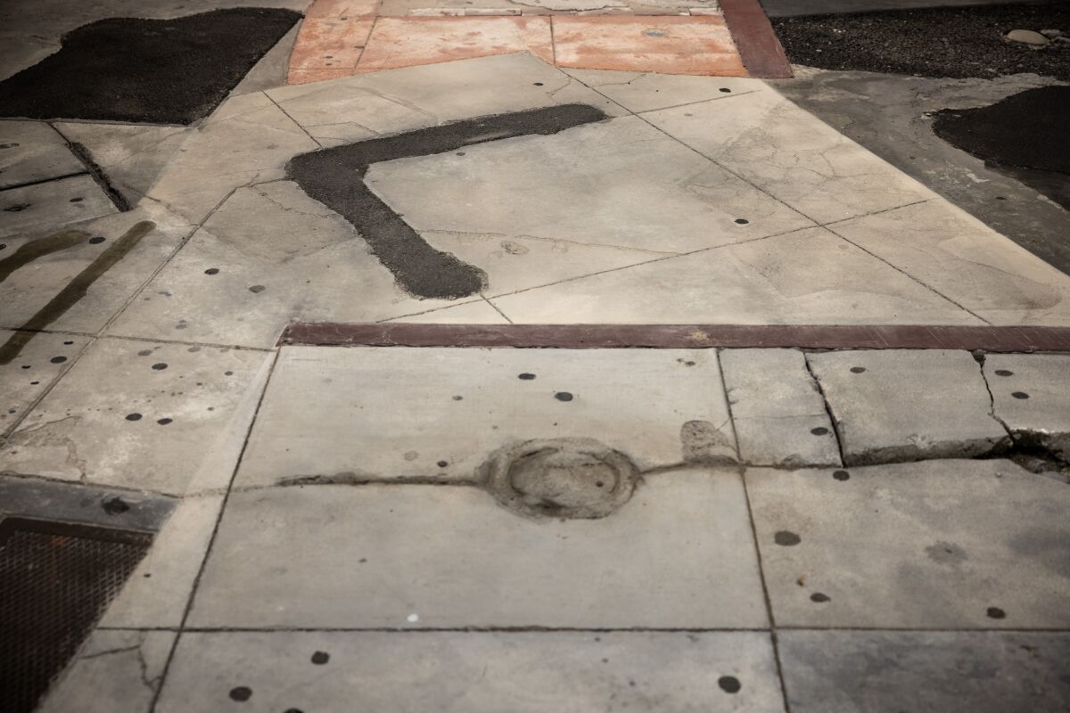 Artist Fiona Connor re-creates L.A.'s well-trodden sidewalks - Los Angeles  Times