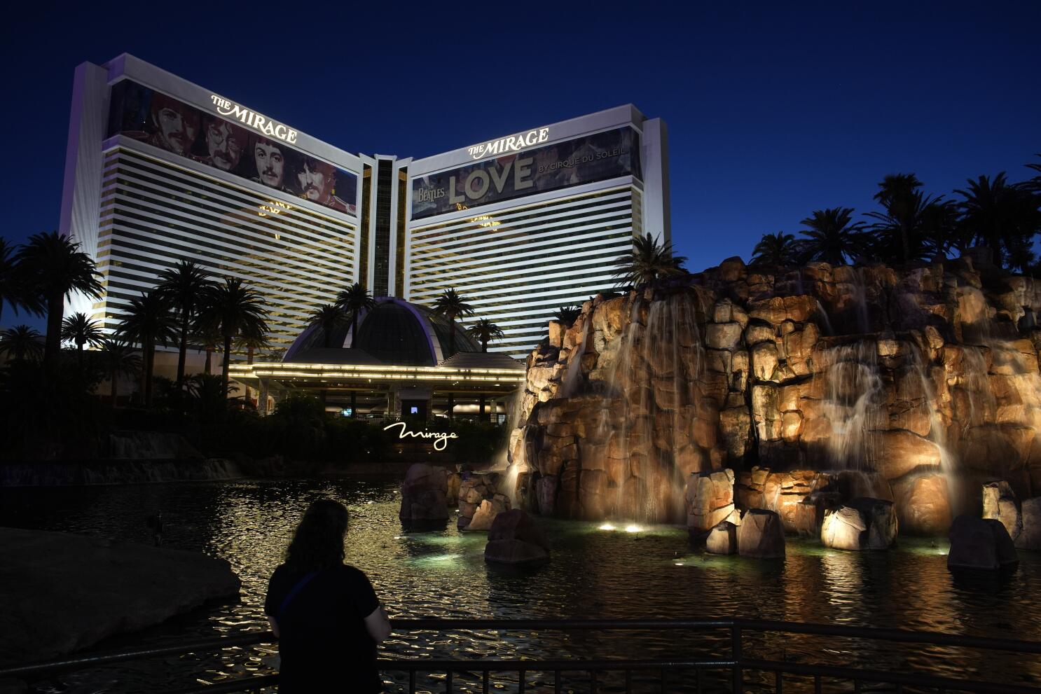 Las Vegas' Mirage Hotel & Casino pays out final jackpots: $1.6 million