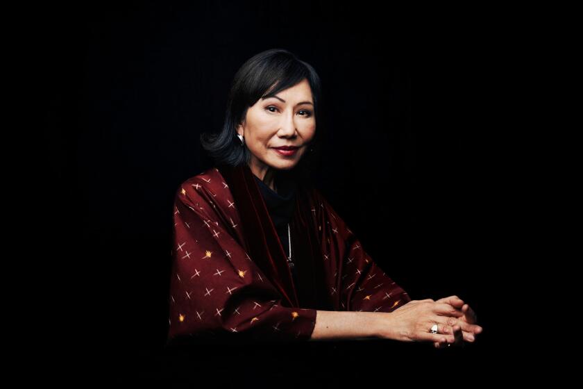 Portrait of bestselling author Amy Tan.