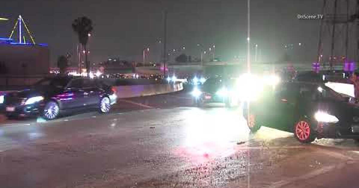 Lanes reopen after big rig crash shuts down 10-110 Freeway transition ...