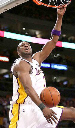 Lamar Odom slam