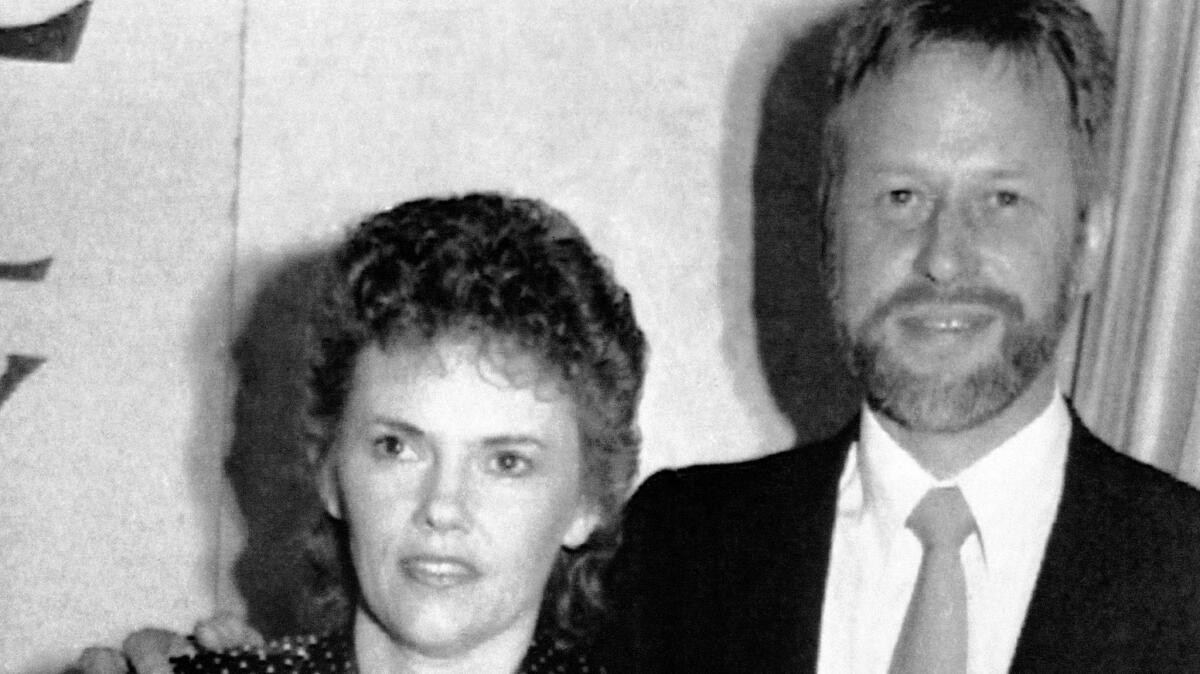 Michael Chamberlain and then-wife Lindy appear in 1990 when Lindy launched her book on the 1980 disappearance of their baby daughter, Azaria.