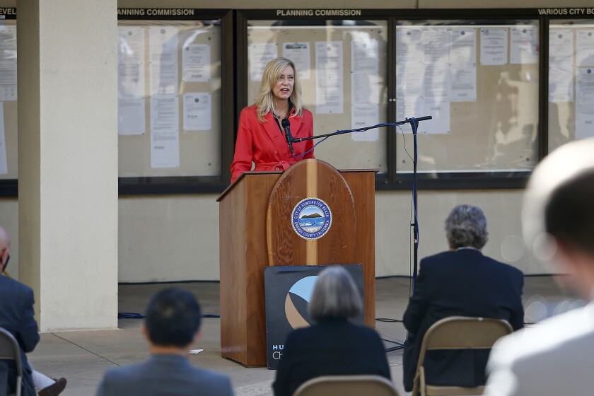 Mayor Lyn Semeta