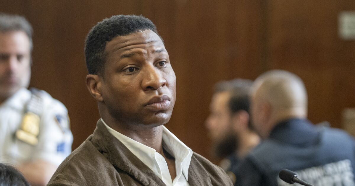 Report: Jonathan Majors accused of abusing two previous passionate associates