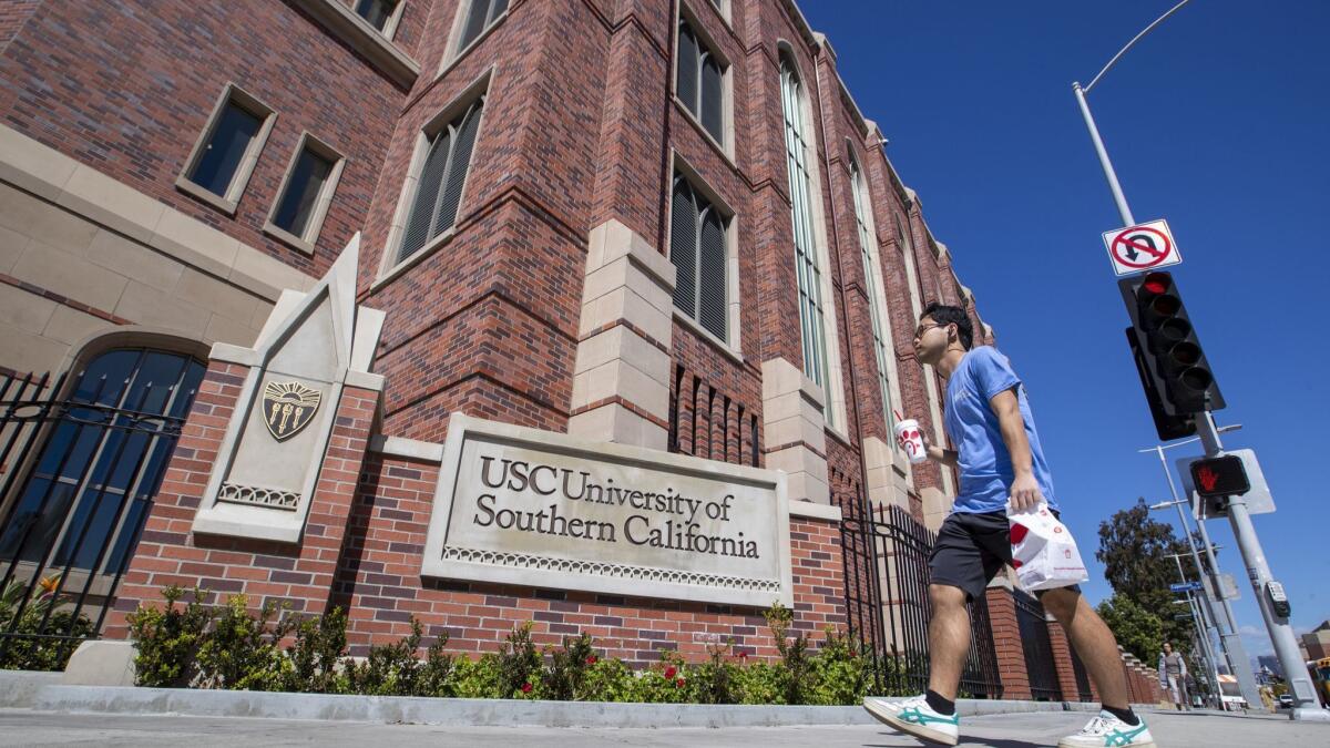 Column Recent Scandals Leave Scars But Usc Is More Than A Handful Of