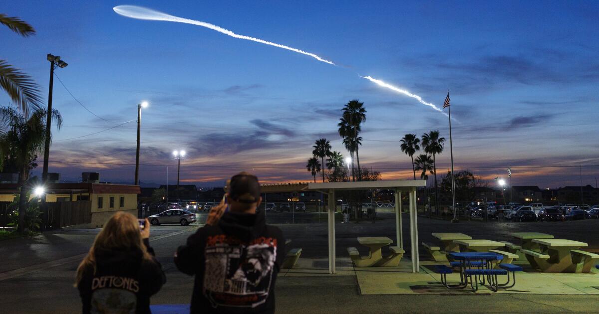 SpaceX launch tonight in SoCal: When to scan the sky SpaceX launch tonight in SoCal: When to scan the sky
