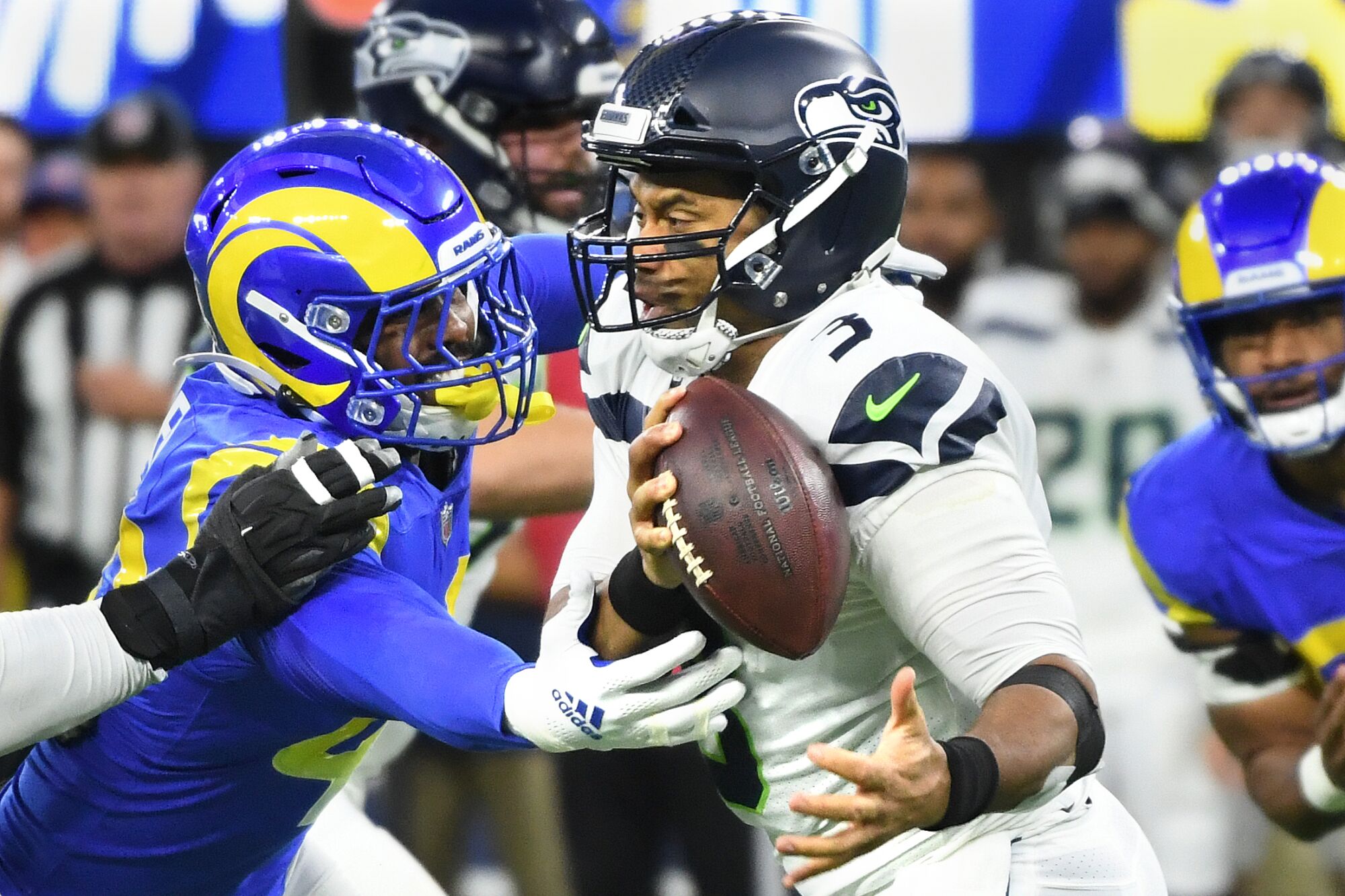 Rams linebacker Von Miller sacks Seahawks quarterback Russell Wilson.