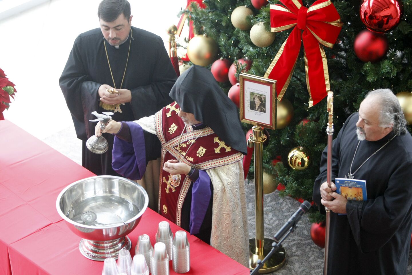 Photo Gallery: Glendale Adventist Medical Center holds annual Armenian Christmas ceremony