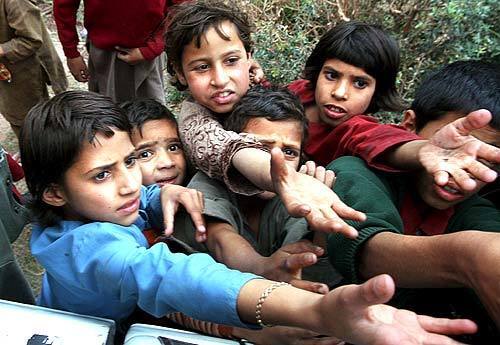 Kashmiri children