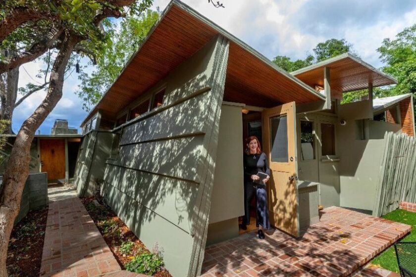 STUDIO CITY, CA - MARCH 20, 2019 - Home of writer Susan Orlean, pictured, and John Gillespie, March 20, 2019. It's Susan?s second RM Schindler home. Along the way she has found herself part of a community of Schindler enthusiasts. (Ricardo DeAratanha / Los Angeles Times)
