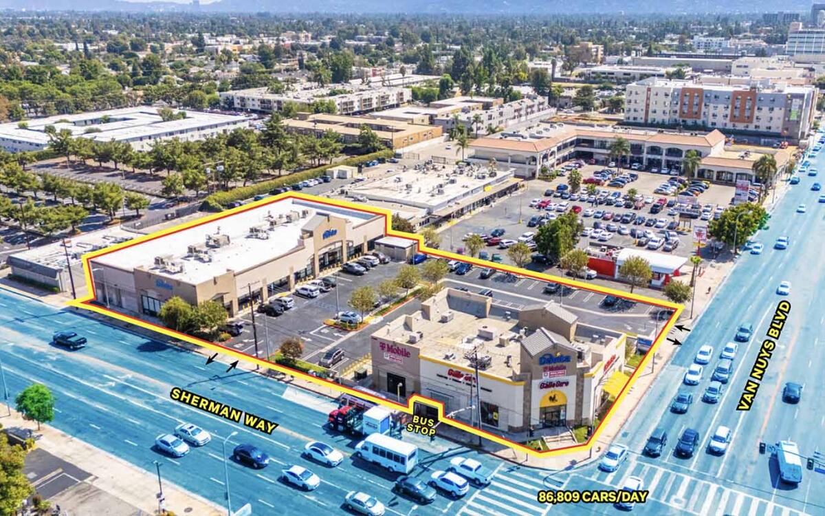 Retail property in Van Nuys