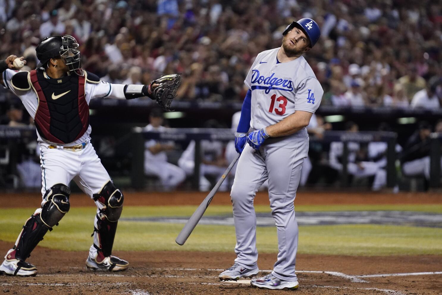 Arizona Diamondbacks beat LA Dodgers 4-2; team now enjoys 2-0 lead