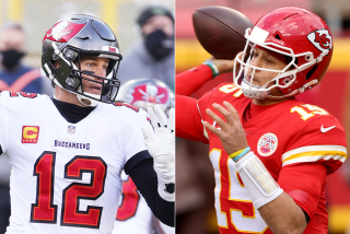 Tampa Bay Buccaneers quarterback Tom Brady, left, and Kansas City Chiefs quarterback Patrick Mahomes.