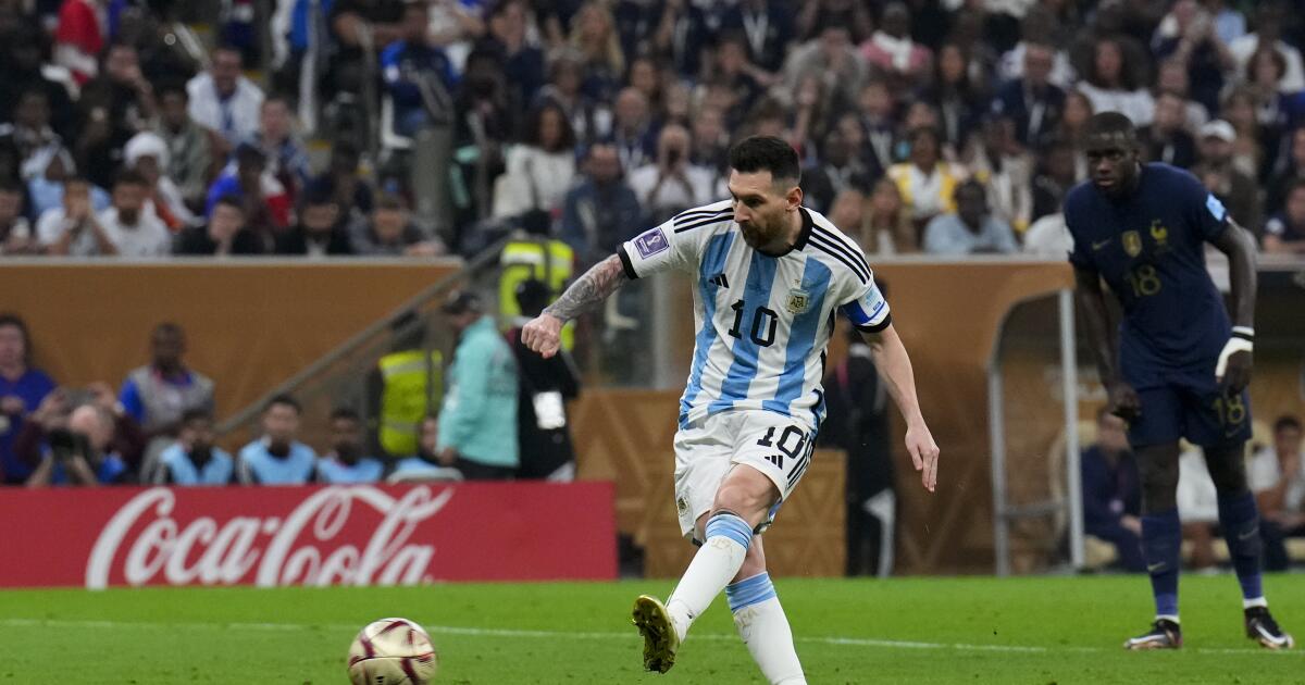 Les maillots de Messi pour la Coupe du monde pourraient valoir jusqu’à 10 millions de dollars aux enchères
