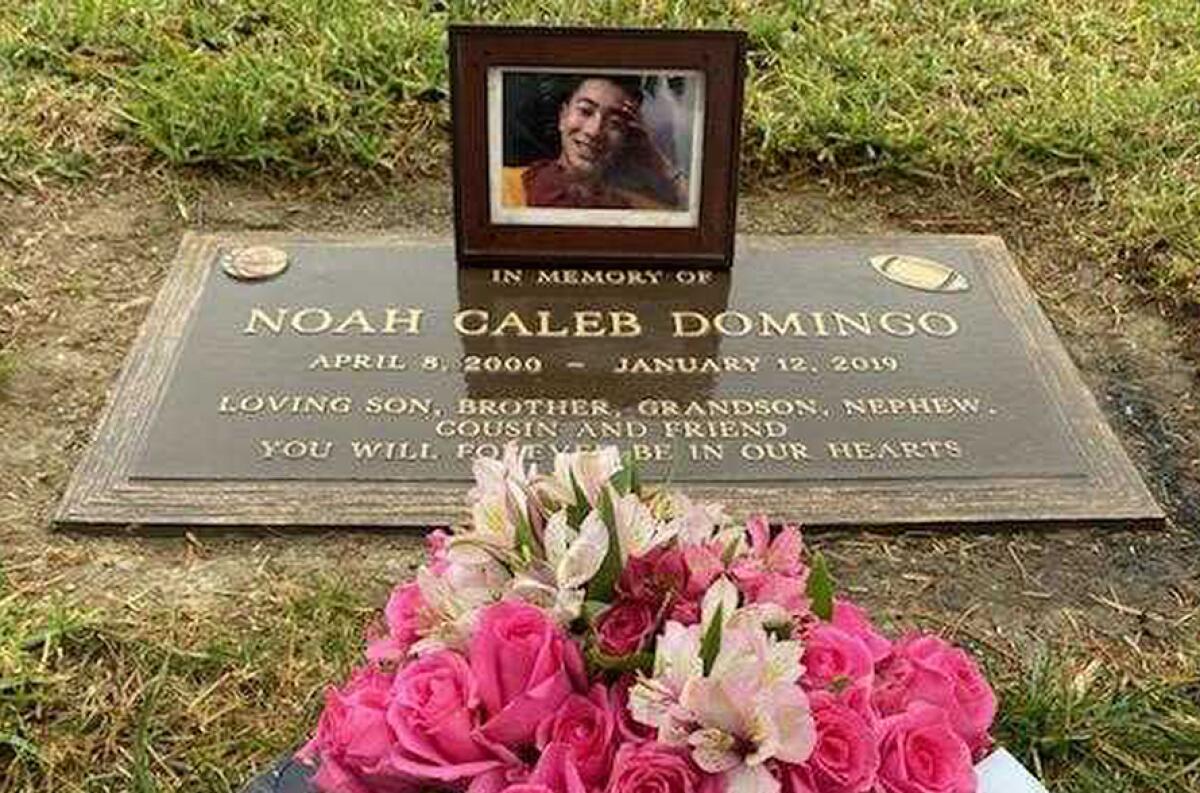Photo of former UC Irvine student Noah Domingo's gravestone.