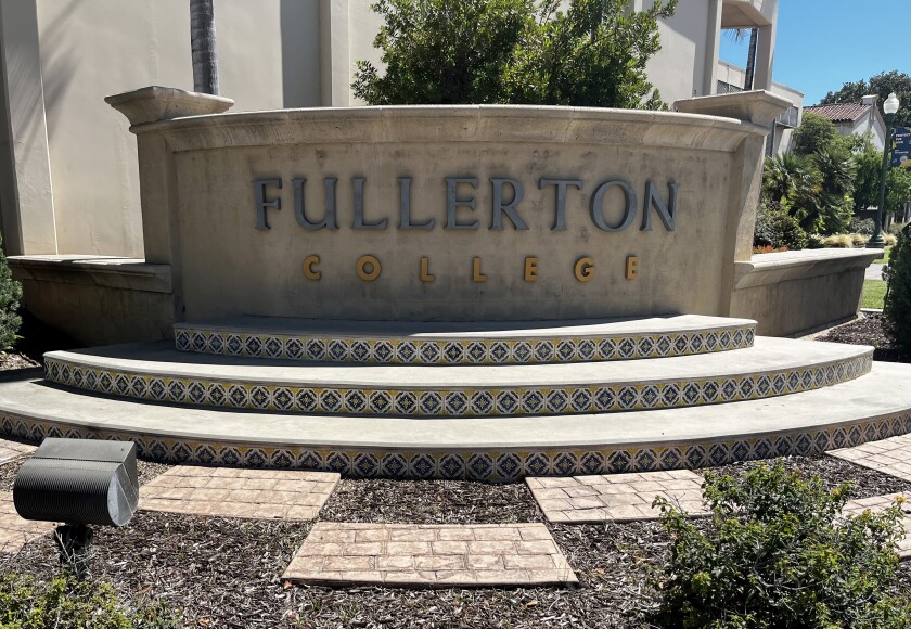 A sign identifying Fullerton College.
