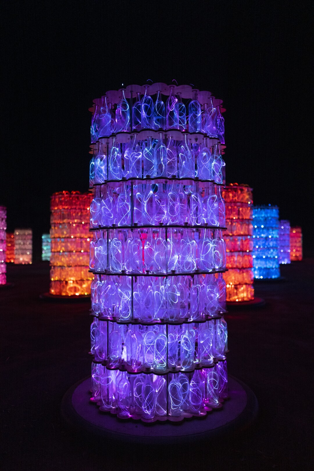 Paso Robles' field of gleams reopens today 10 One of 69 towers of light.