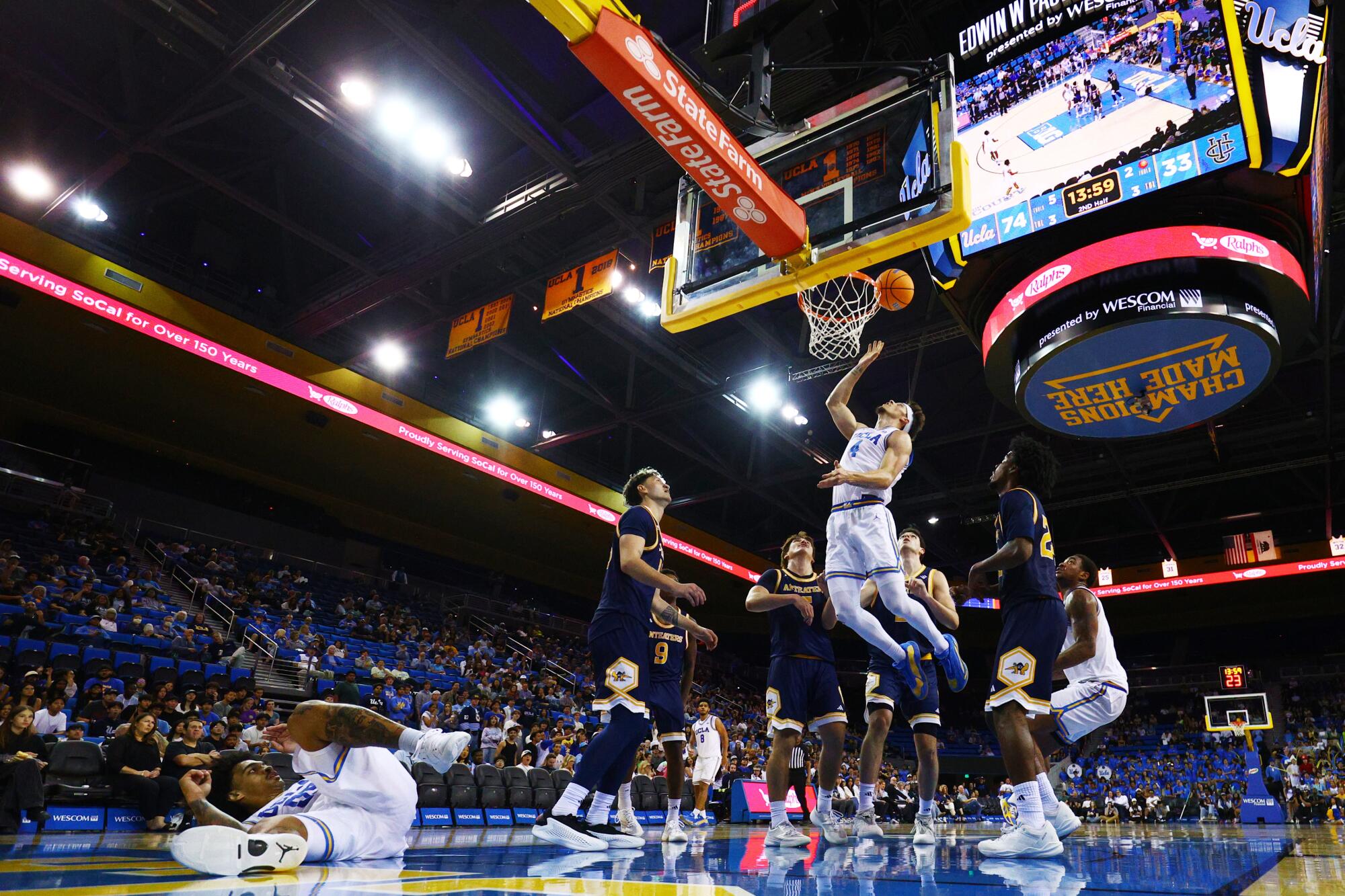 জামার ব্রাউন ইউসিএলএর জন্য কী করতে পারে? অনেক কিছু, শো এর ফাইনালে তার অভিনয়ের উপর ভিত্তি করে জামার ব্রাউন ইউসিএলএর জন্য কী করতে পারে? অনেক কিছু, শো এর ফাইনালে তার অভিনয়ের উপর ভিত্তি করে