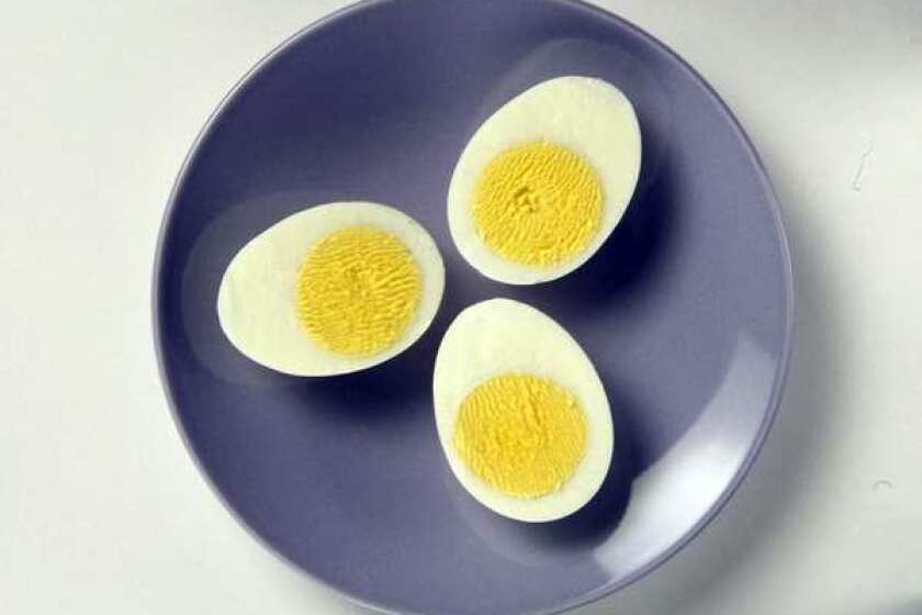 Hard boiled eggs that have no dis-coloration around the yolk.