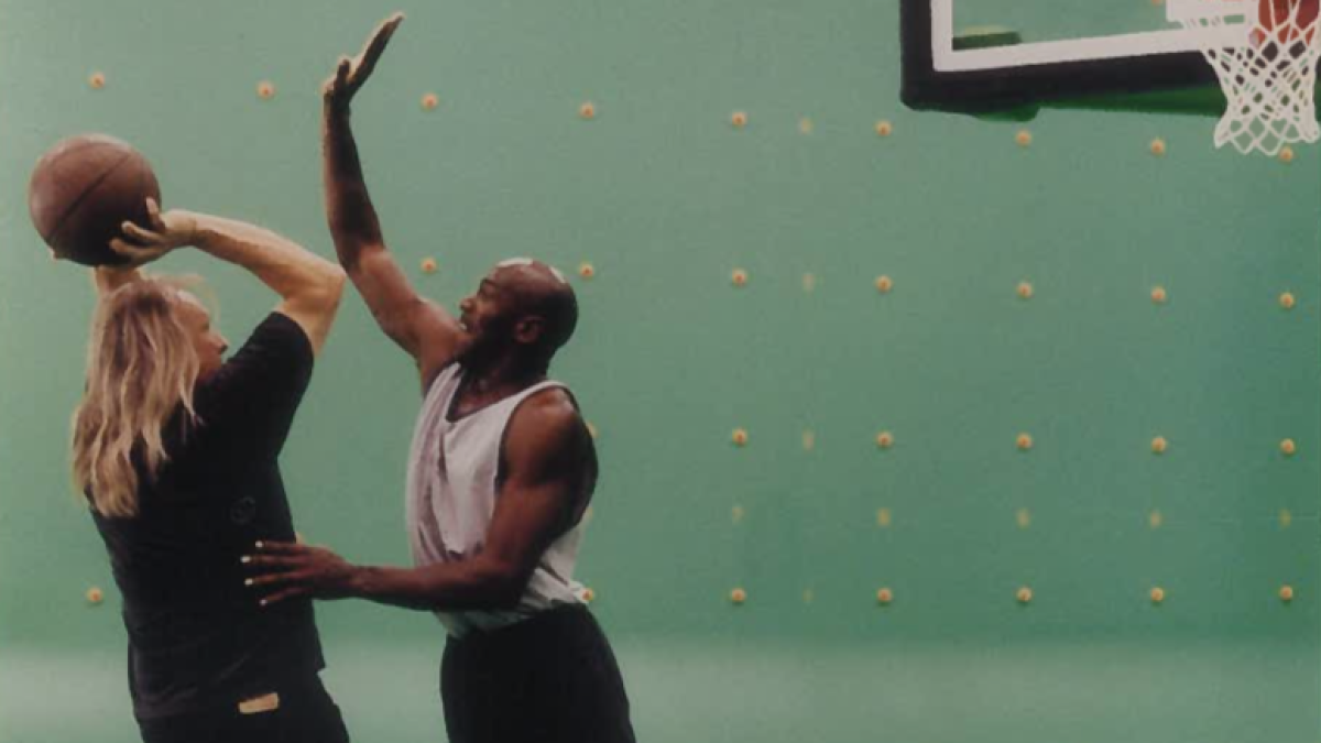 It turns out Space Jam is kind of visionary: Michael Jordan is more than  The Last Dance - Vox