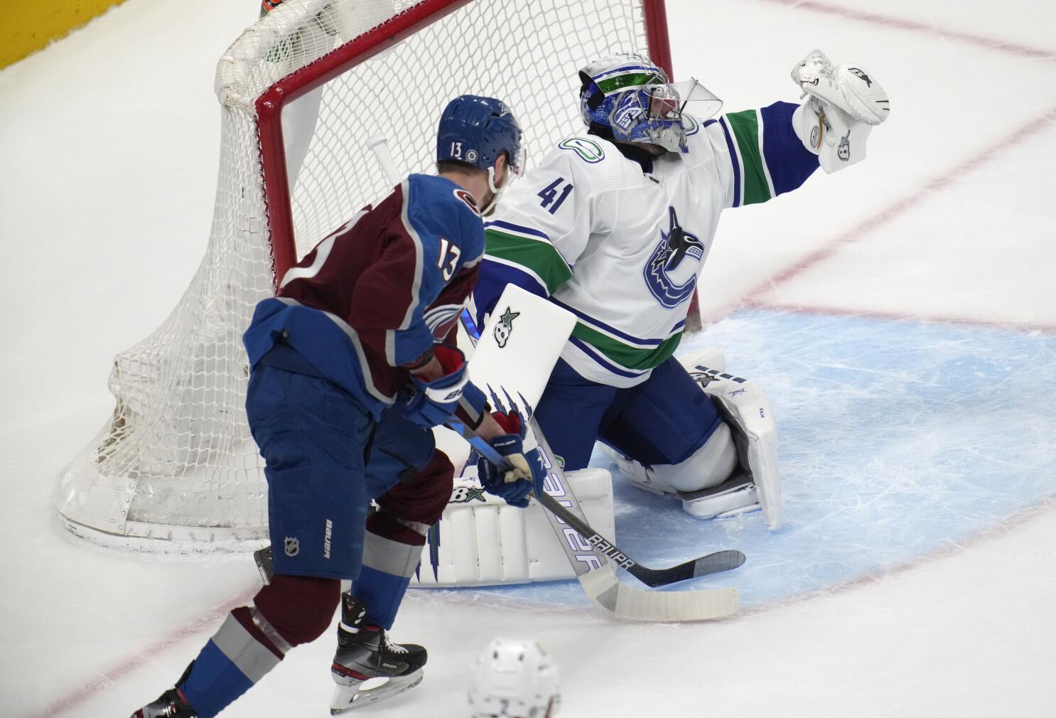 Should the flying skate become the Canucks' official third jersey?