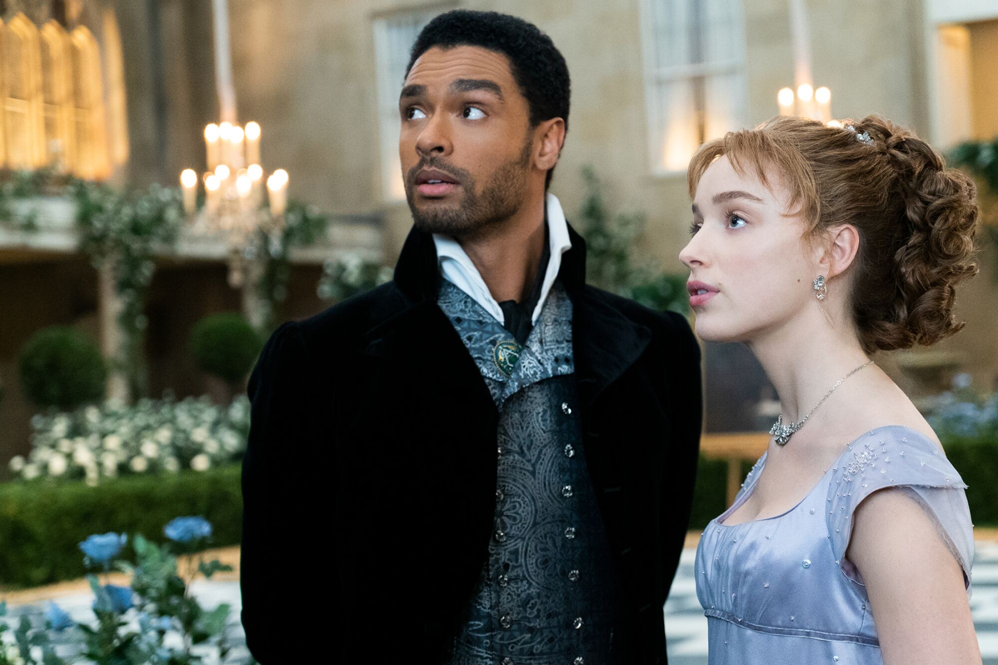 A man and a woman in the TV series "Bridgerton."