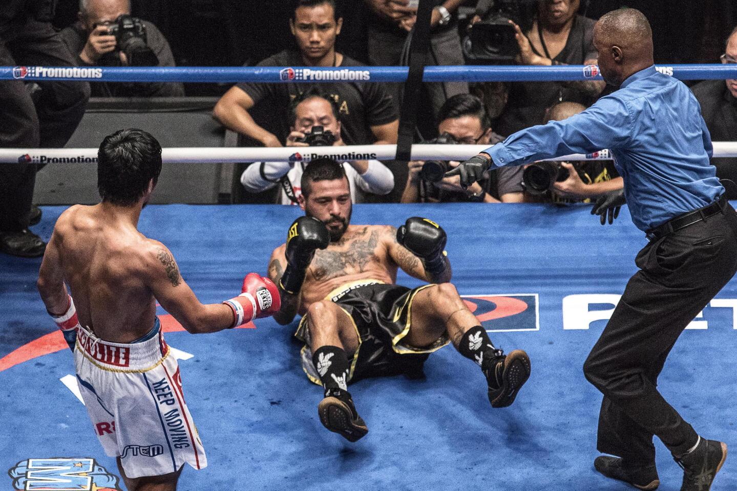 Manny Pacquiao and Lucas Matthysse boxing match in Kuala Lumpur